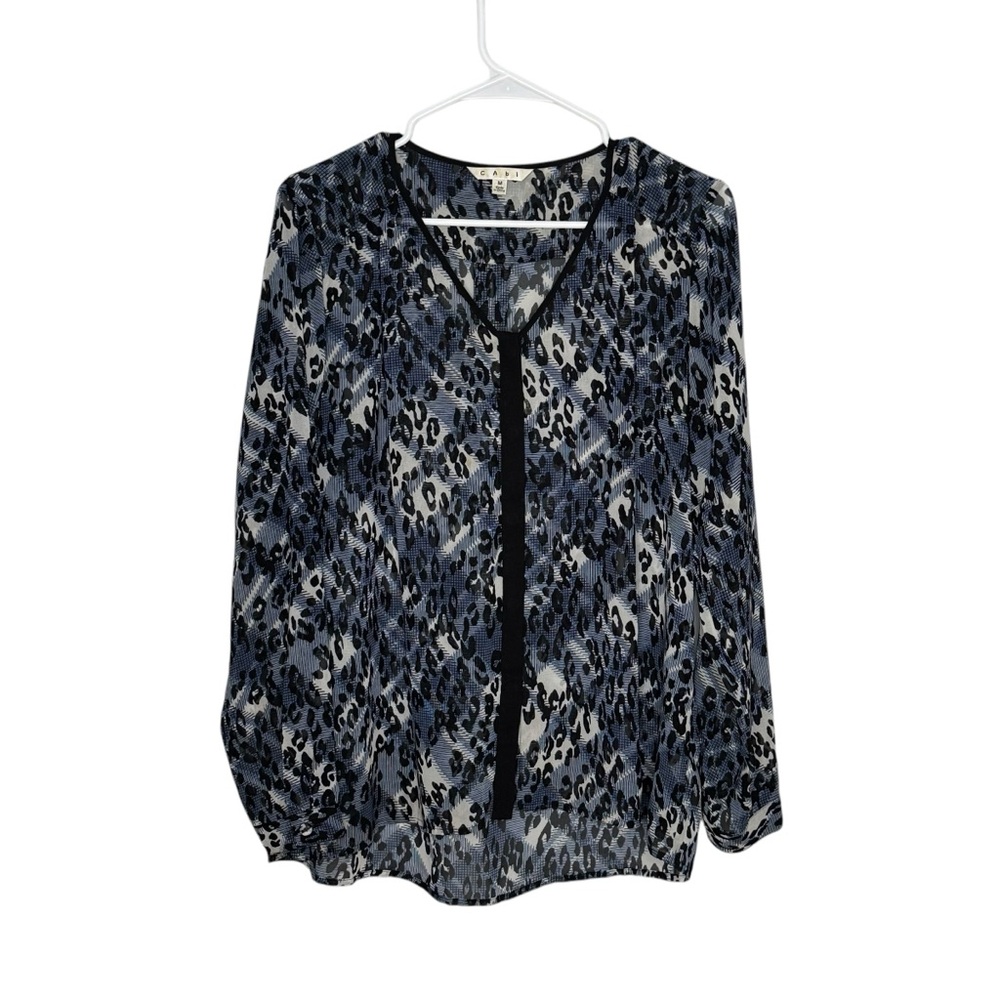 Cabi Size Med Blue/Black/White V-Neck BF (Hidden) Polyester #977 Fatale Blouse